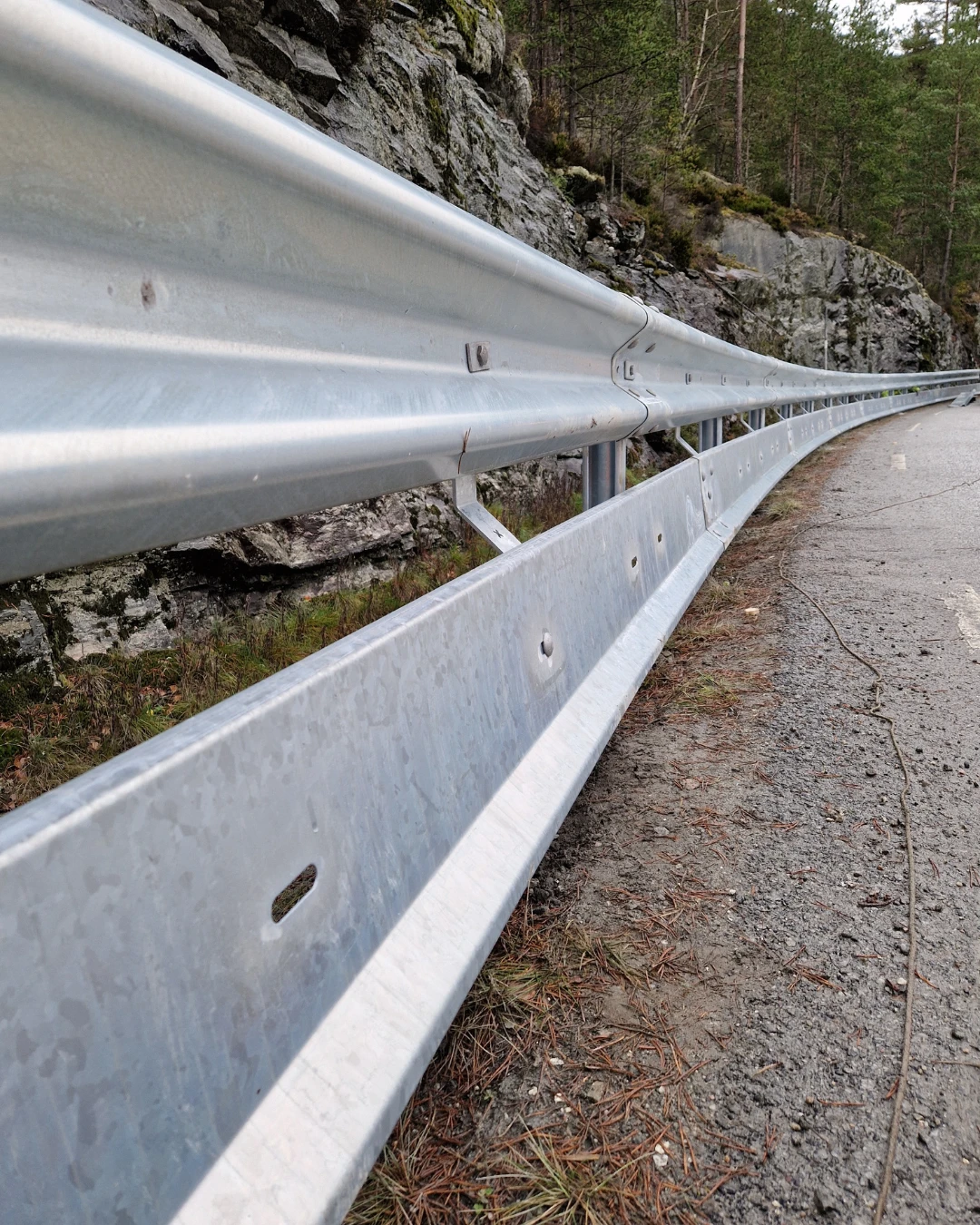 Motoshield er utviklet for å sikre motorsyklister.